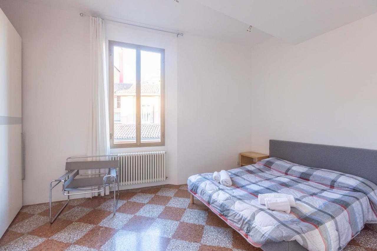Nel Ghetto, Bologna By Short Holidays Buitenkant foto